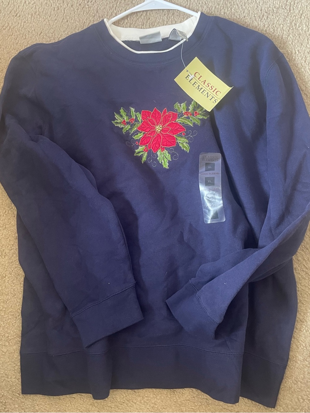 VTG 80’s Grannycore Classic Crewneck Sweater Red Poinsettia Embroidery